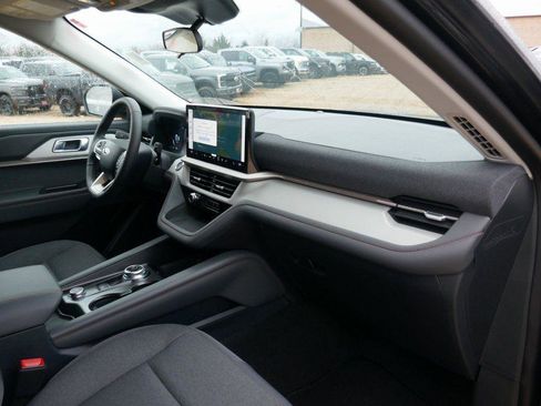 New 2026 Ford Explorer Active image 11