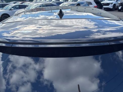 Used 2020 Land Rover Range Rover HSE image 10