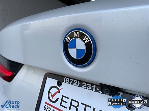 Used 2024 BMW 330e w/ Convenience Package image 70