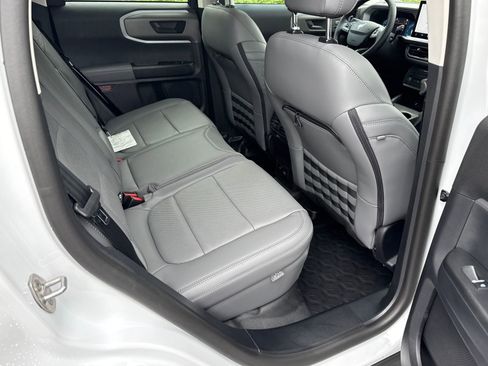 New 2025 Ford Bronco Sport Badlands image 15