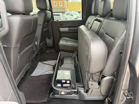 Used 2012 Ford F250 Lariat w/ Chrome Pkg image 14