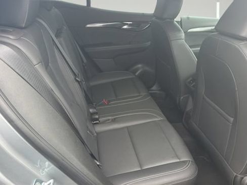 Used 2025 Buick Envision Preferred AWD/4WD image 9