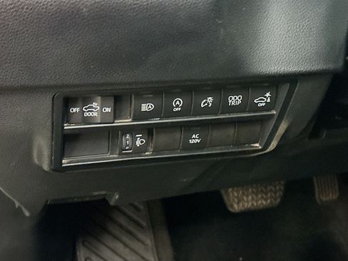 Used 2023 Toyota Tundra SR5 image 17