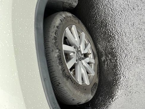 Used 2021 Honda Pilot EX-L image 7
