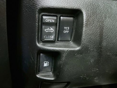 Used 2007 Nissan 350Z Touring RWD image 12