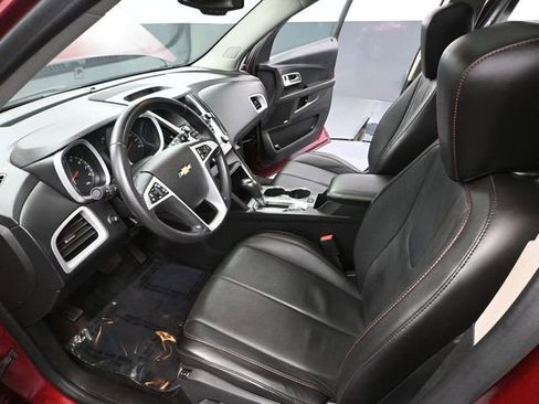 Used 2016 Chevrolet Equinox LTZ w/ Enhanced Convenience Package image 25