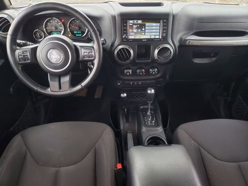 Used 2015 Jeep Wrangler Unlimited Sport w/ Connectivity Group image 22