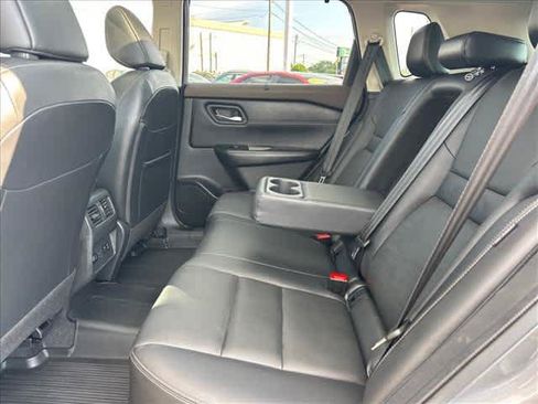 Used 2023 Nissan Rogue SL w/ SL Premium Package FWD image 15
