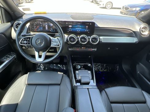 Used 2023 Mercedes-Benz GLB 250 4MATIC image 24