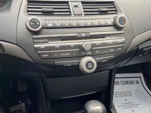 Used 2009 Honda Accord LX-P image 14