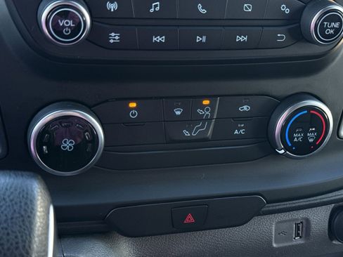 Used 2023 Ford Transit 250 Base image 20