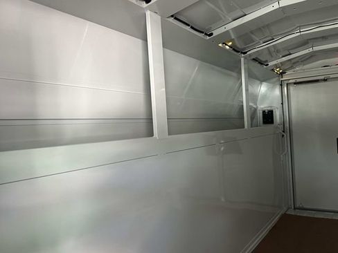 New 2025 Chevrolet Express 3500 Work Van w/ Power Convenience Package image 30