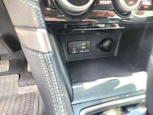 Used 2023 Subaru Forester Limited image 28