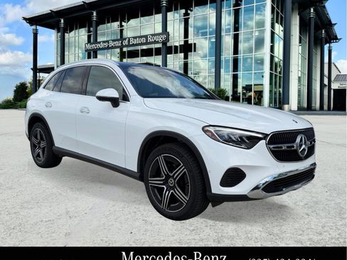 Certified 2026 Mercedes-Benz GLC 300 image 1
