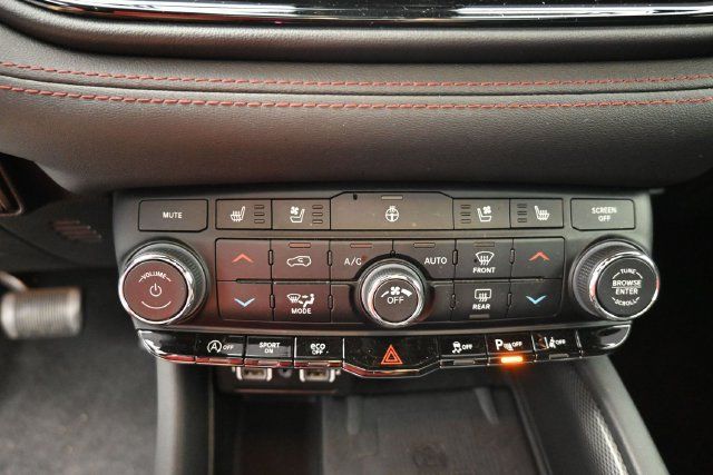 Used 2023 Dodge Durango GT AWD/4WD image 26
