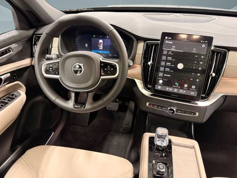New 2026 Volvo XC90 B6 Plus w/ Protection Package Premier AWD/4WD image 24