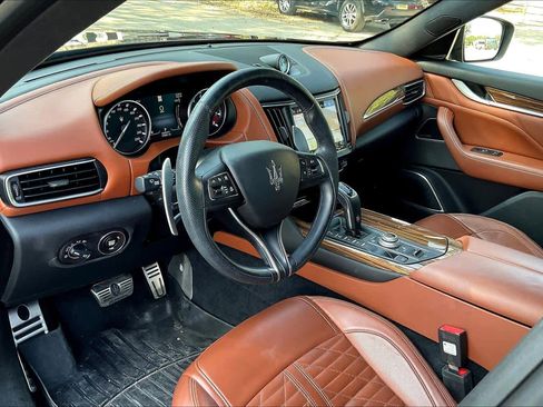 Used 2022 Maserati Levante Modena S image 17