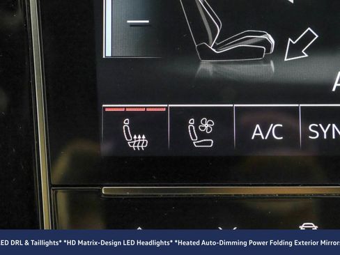 Used 2021 Audi Q8 Prestige w/ Prestige Package image 13