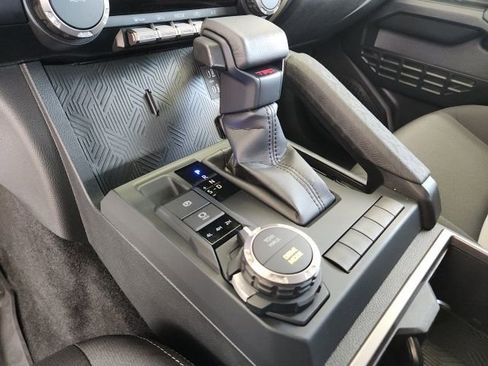 Used 2024 Toyota Tacoma TRD Sport image 17