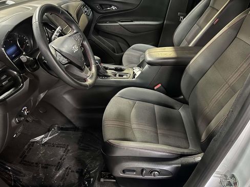 Used 2023 Chevrolet Equinox RS w/ LPO, Floor Liner Package FWD image 14