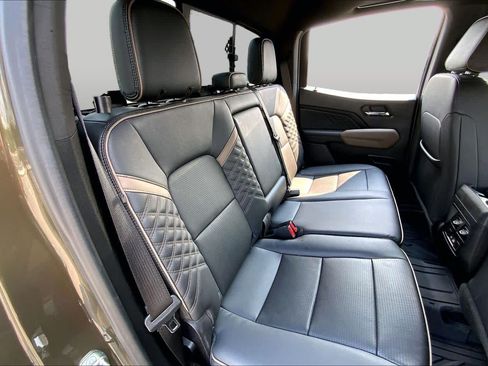 Certified 2023 GMC Canyon Denali AWD/4WD image 19