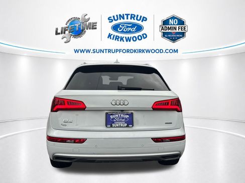 Used 2020 Audi Q5 2.0T Premium Plus w/ Premium Plus Package AWD/4WD image 4