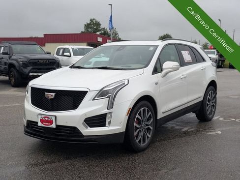 Used 2023 Cadillac XT5 Sportv w/ Platinum Package AWD/4WD image 6