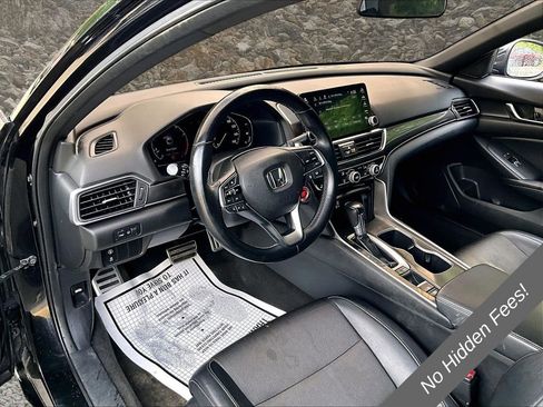 Used 2018 Honda Accord Sport image 11