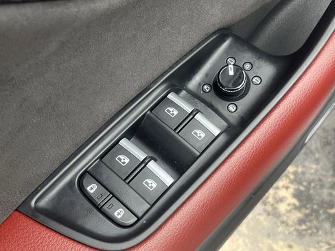 Used 2022 Audi SQ8 Premium Plus AWD/4WD image 26