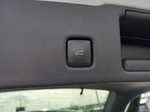 Used 2024 Ford Escape Active w/ Cold Weather Package FWD image 13