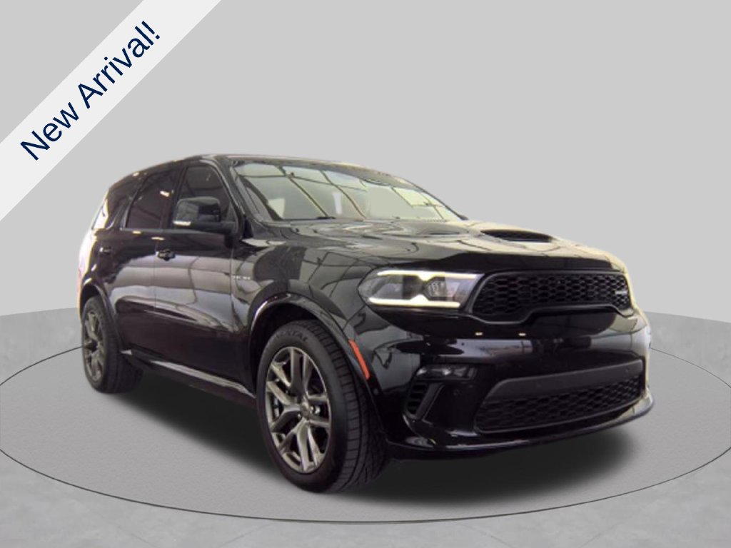 Used 2022 Dodge Durango R/T w/ Tow 'N Go Package AWD/4WD image 3