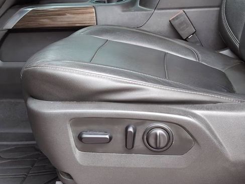 Used 2019 Chevrolet Silverado 1500 LT Trail Boss image 10