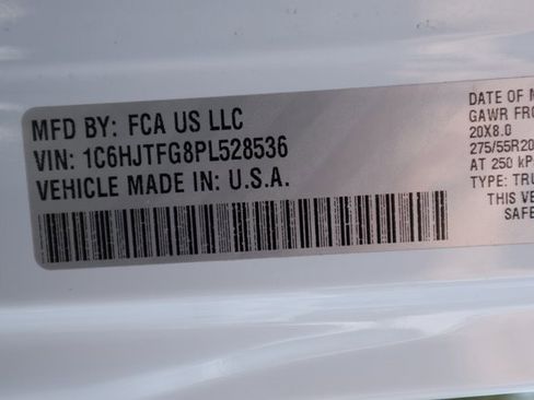 Used 2023 Jeep Gladiator Overland image 35