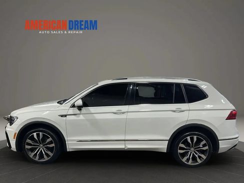 Used 2019 Volkswagen Tiguan SEL Premium R-Line w/ 3rd Row Seat Package AWD/4WD image 2