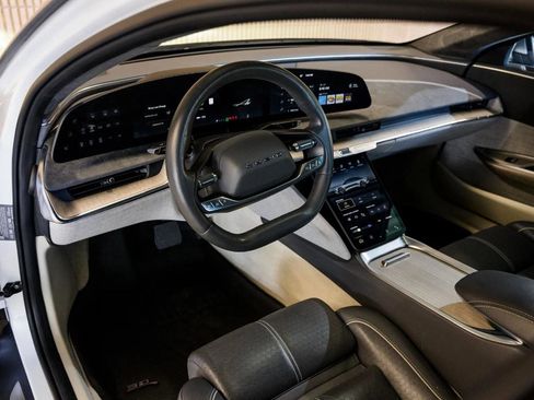 Used 2022 Lucid Air Dream Edition AWD/4WD image 9
