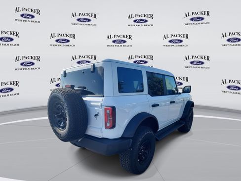 New 2026 Ford Bronco Outer Banks w/ Sasquatch Package image 5