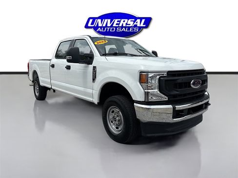 Used 2022 Ford F350 XL w/ Power Equipment Group image 2