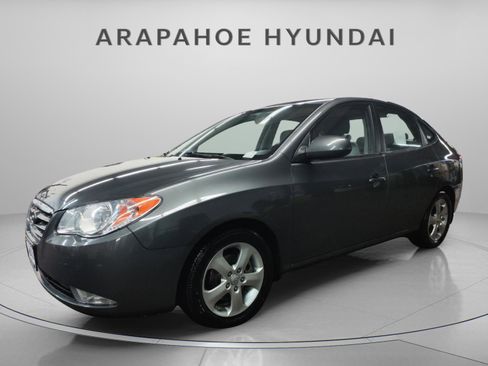Used 2009 Hyundai Elantra SE image 2