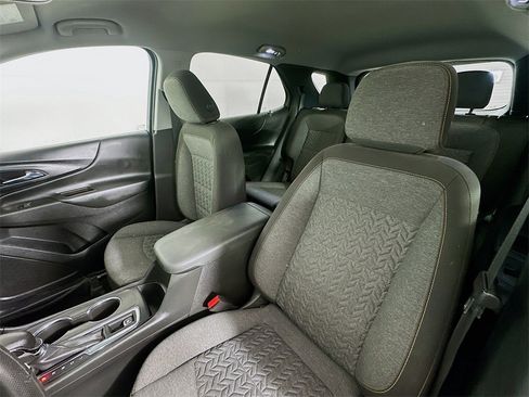 Used 2023 Chevrolet Equinox LT w/ LPO, Floor Liner Package image 21