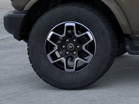 New 2026 Ford Bronco Outer Banks AWD/4WD image 21
