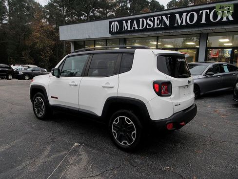 Used 2015 Jeep Renegade Trailhawk w/ Premium Leather Group image 5