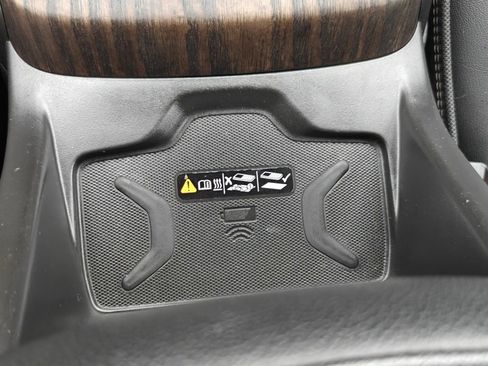 Used 2021 GMC Canyon Denali image 37