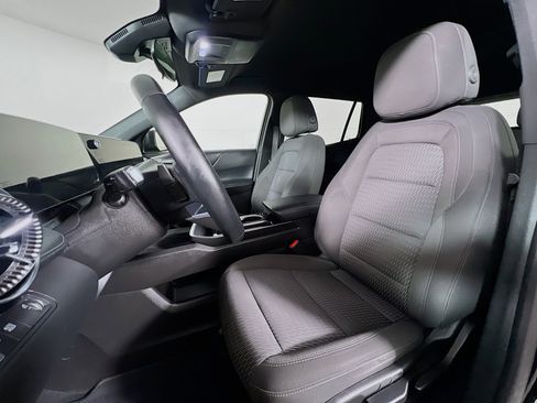 Used 2025 Chevrolet Equinox LT FWD image 11