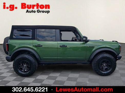 Used 2024 Ford Bronco Badlands AWD/4WD image 7