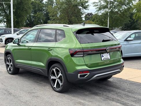 Used 2025 Volkswagen Taos SEL AWD/4WD image 6