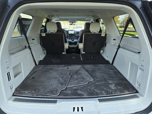 Used 2022 Lincoln Navigator L Black Label image 37