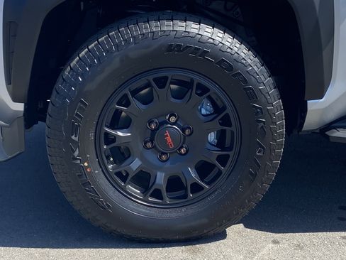 New 2026 Toyota 4Runner TRD Off-Road image 8