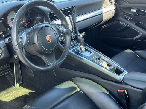 Used 2013 Porsche 911 Carrera 4S image 4