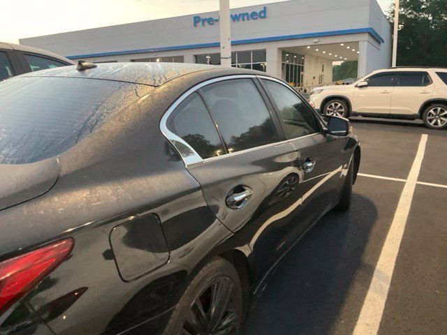 Used 2016 INFINITI Q50 3.0t Premium w/ Driver Assistance Package AWD/4WD image 7