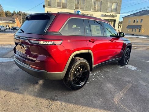 Used 2026 Jeep Grand Cherokee 4WD image 5